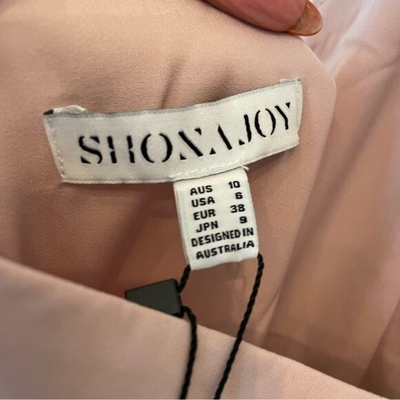 Shona Joy Core Knot Draped Dress - Picture 5 of 7